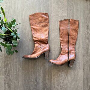 Giani Bernini Camel Leather Heeled Boots